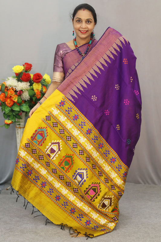 Graceful Dolabery Saree Crafted in Handloom Raw Silk