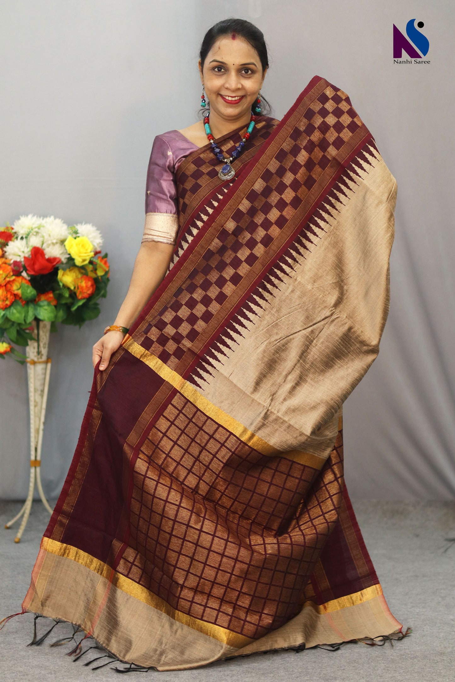 Exclusive Handloom Raw flema silk Saree with beautiful border Contrast Pallu unic design