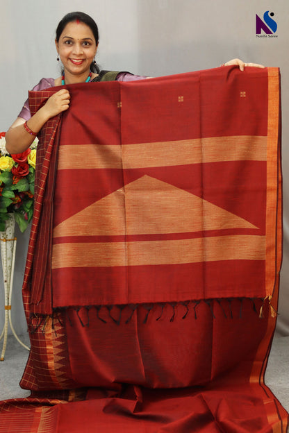 Striking wine red handloom weave that speaks of heritage and modern charm