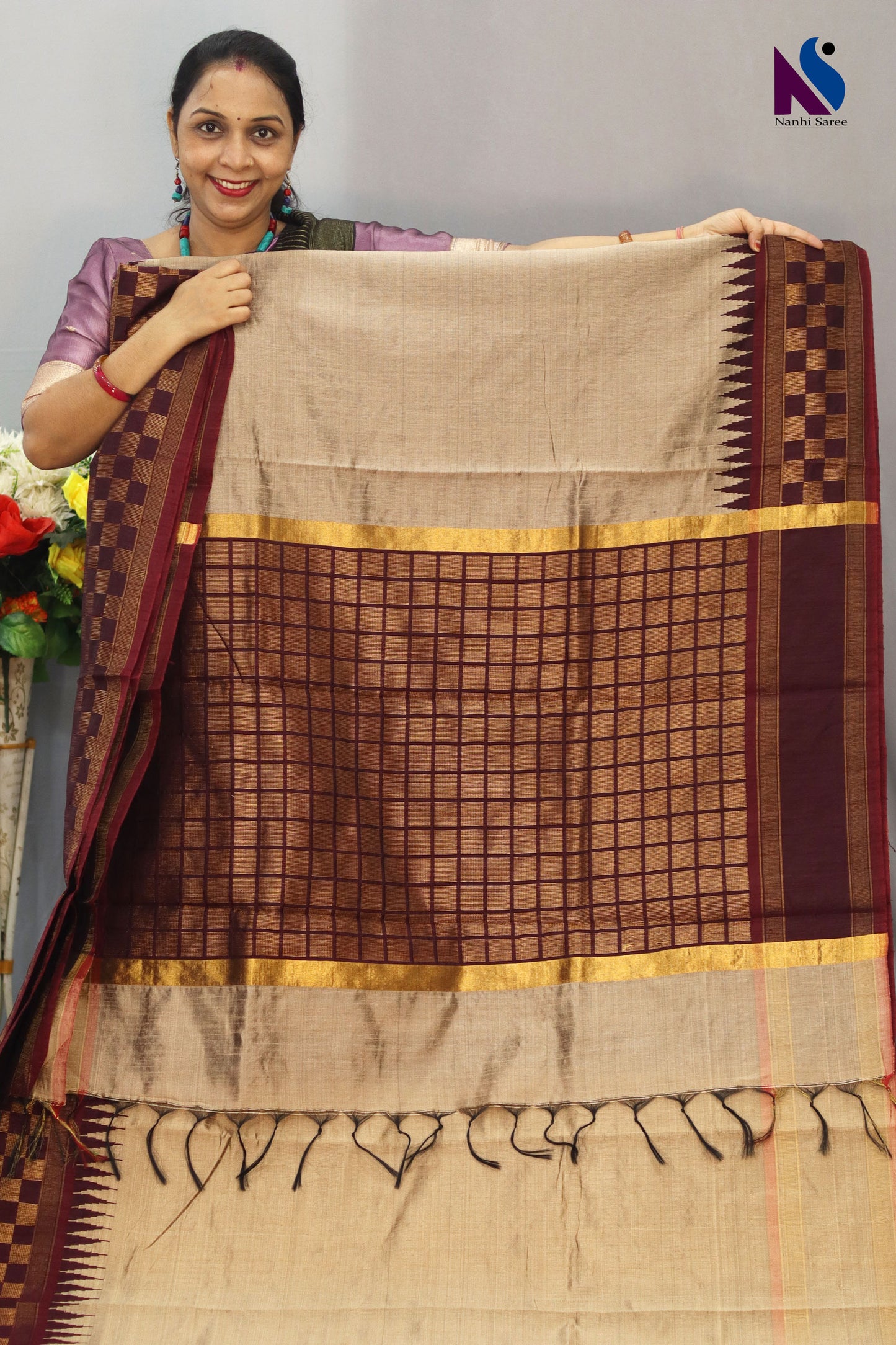 Exclusive Handloom Raw flema silk Saree with beautiful border Contrast Pallu unic design