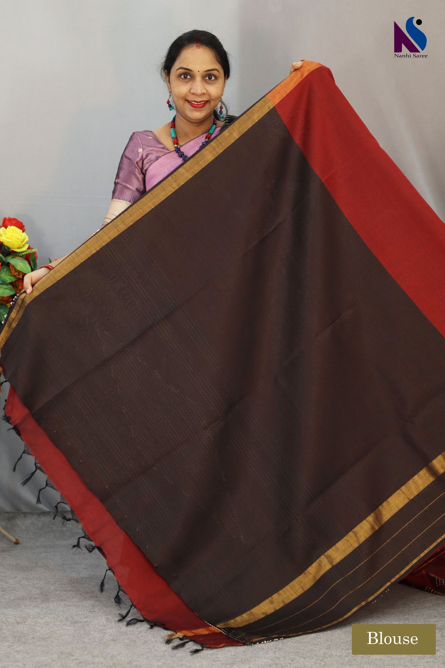 Beautifully designed wine red handloom saree for festive and special occasions