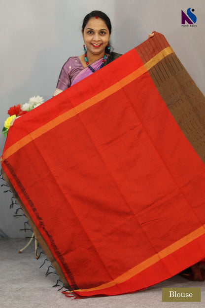 A striking mix of brown color and red color in Pochampally handloom saree