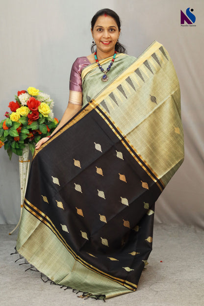 Airy pastel green hue crafted in a delicate handloom weave