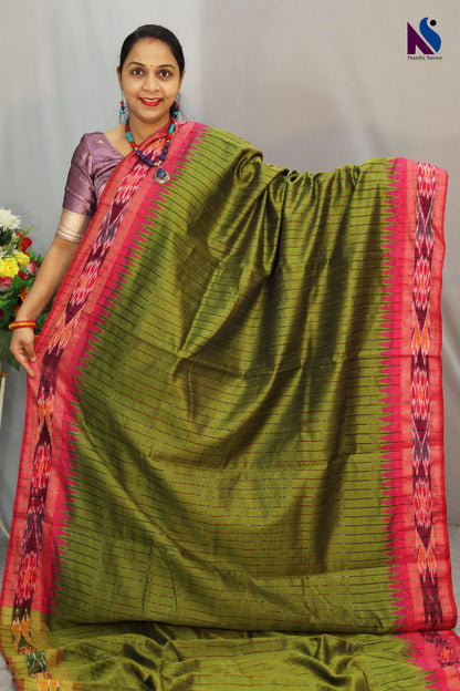 Subtle mehendi tones highlight the elegance of this Pochampally handloom saree