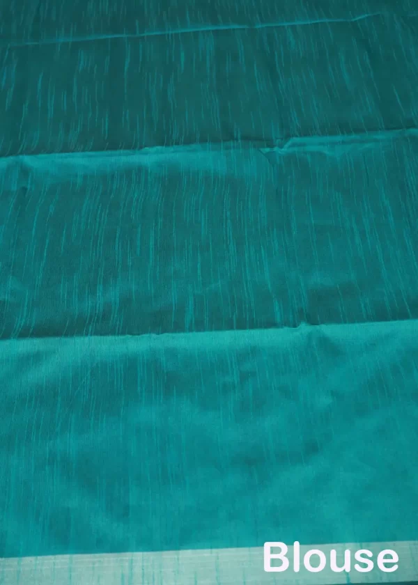"Graceful handloom saree, exuding charm in classic black." - Image 4