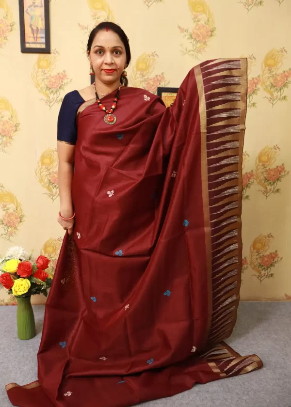 Traditional Wine Red Saree | Handwoven Art Silk Grace - Image 2