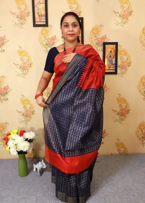 Elegant Red Blue Handwoven Saree with Designer Square Pallu - Image 2